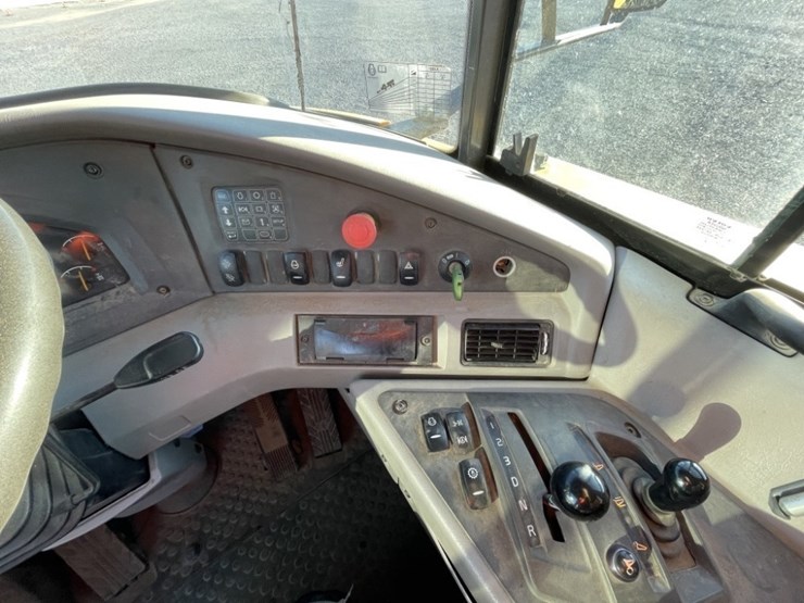 2019-volvo-a45g-image-24