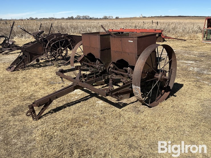 john-deere-2-image-1