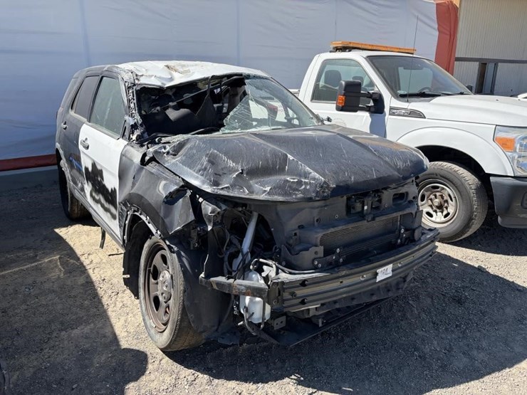 2018-ford-explorer-police-interceptor-image-2