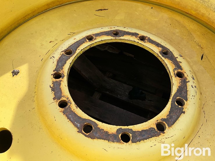 john-deere-4830-image-18