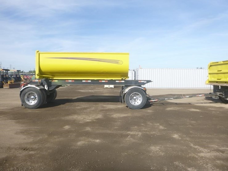 2014-peterbilt-388-image-42