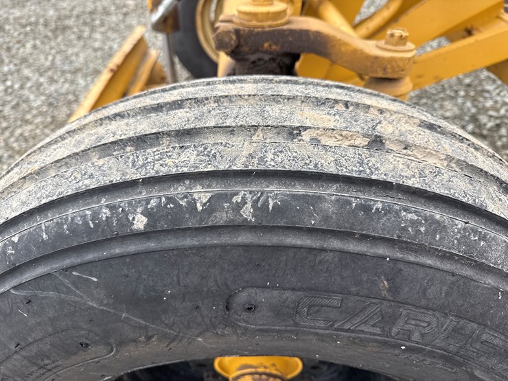 massey-ferguson-8-image-40