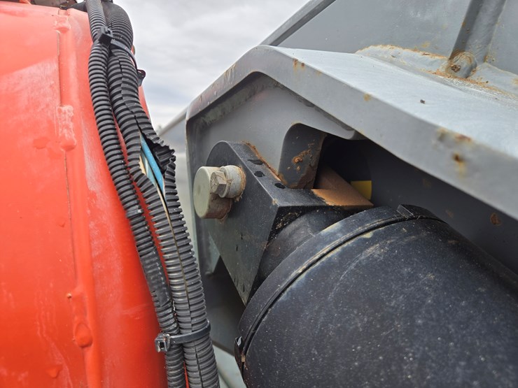 skyjack-sj1056ths-image-51