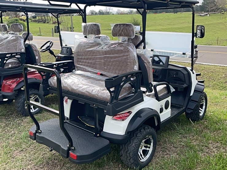 brandnew-4-seat-electric-golf-cart-image-7