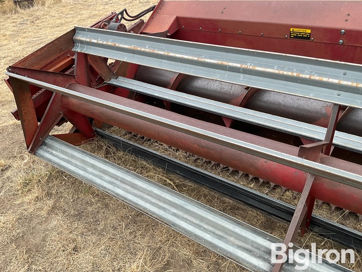 international-810-image-16