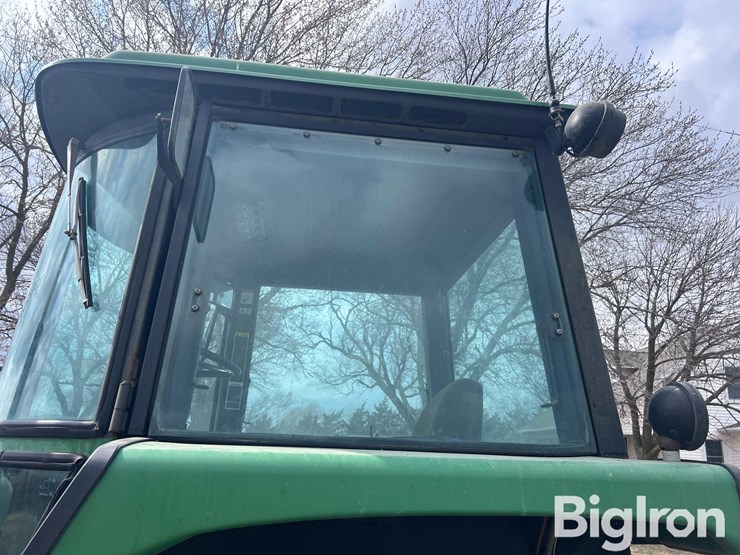 1982-john-deere-4240-image-9