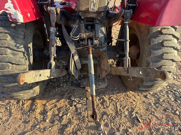 mahindra-c27-image-10