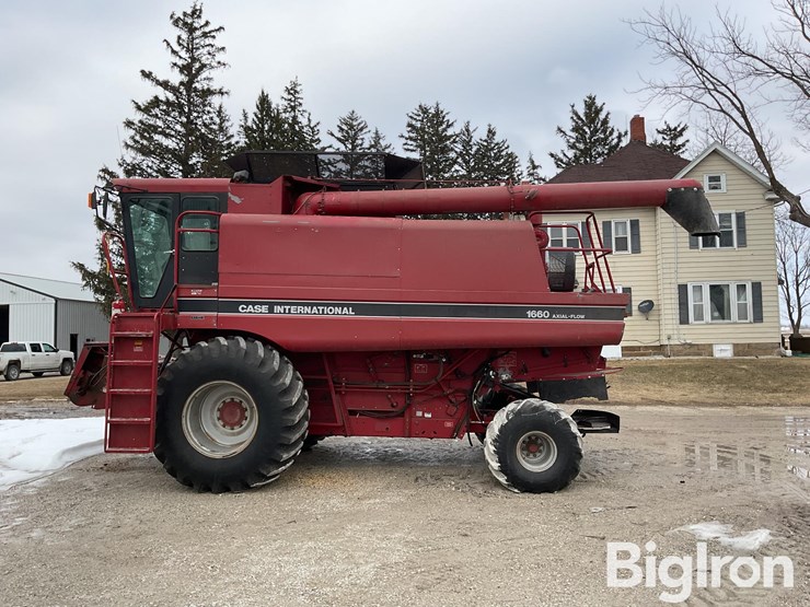 1990-case-ih-1660-image-8