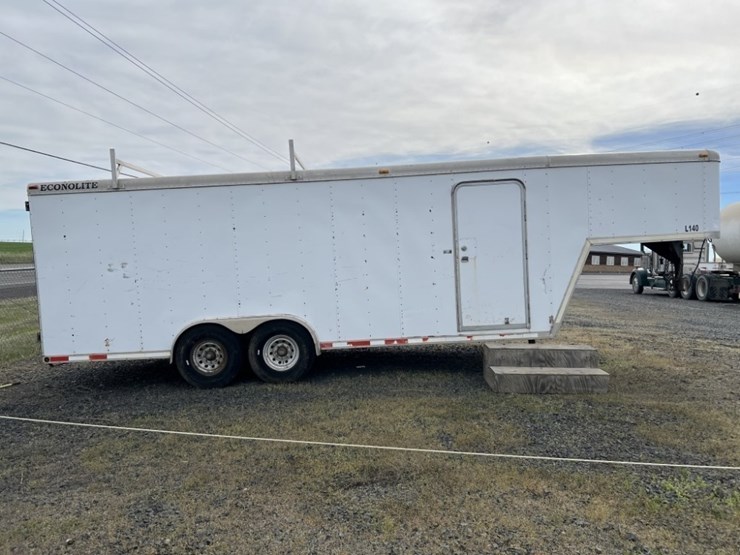 1996-featherlite-20'-t/a-gooseneck-cargo-trailer-image-5