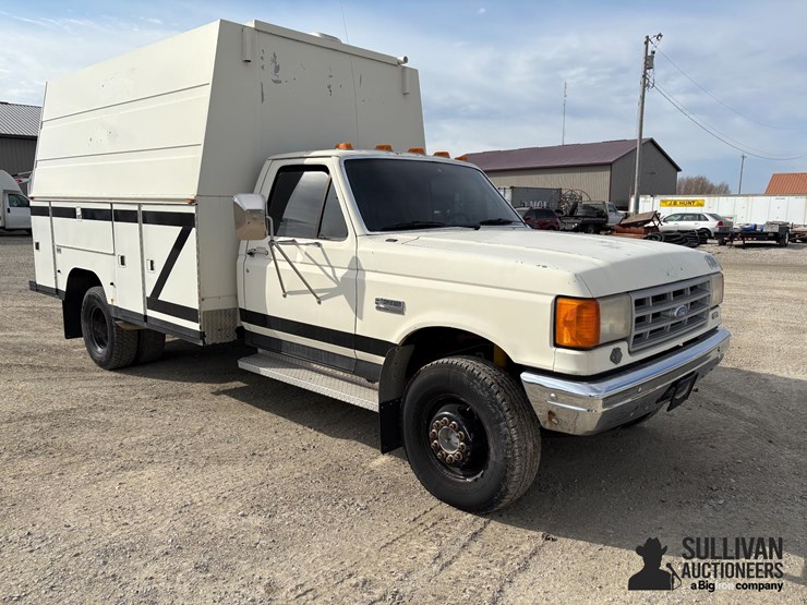 1991-ford-f-super-duty-image-3