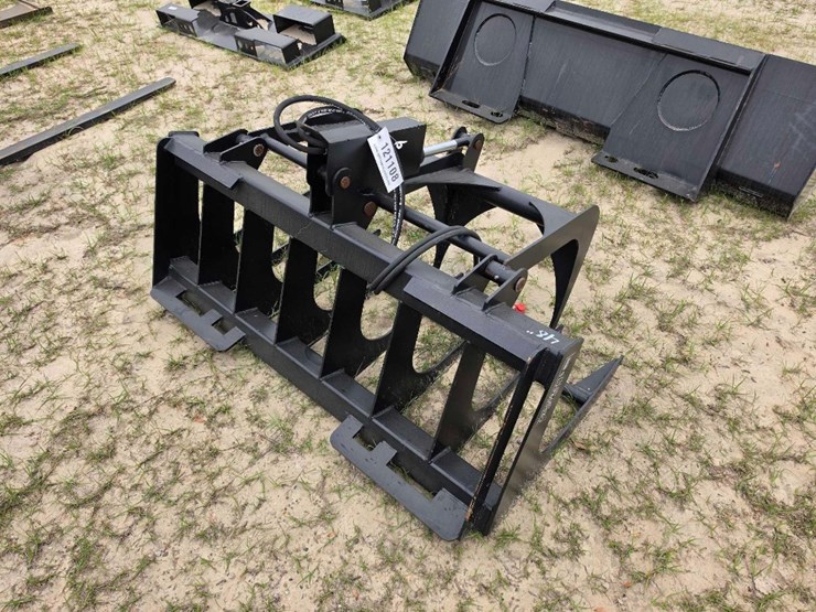 --48"-skid-steer-grapple-image-3