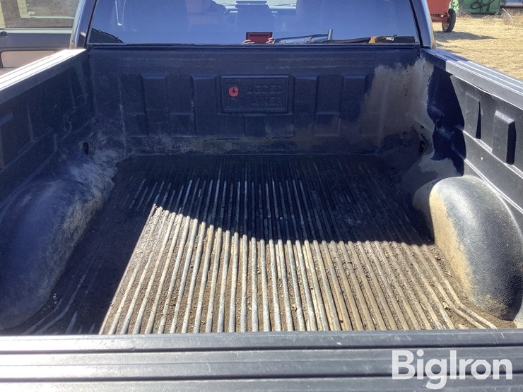 2014-ford-f150-xlt-image-16