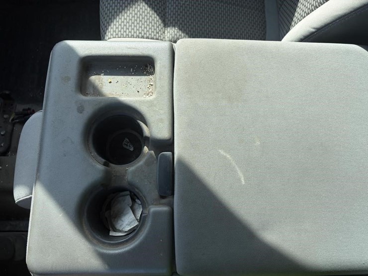 2016-ford-f550-sd-image-17