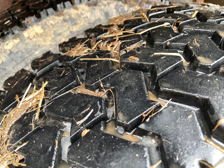 #113-•-1982-international-1754-single-axle-grain-truck-(has-wi-title)-image-77