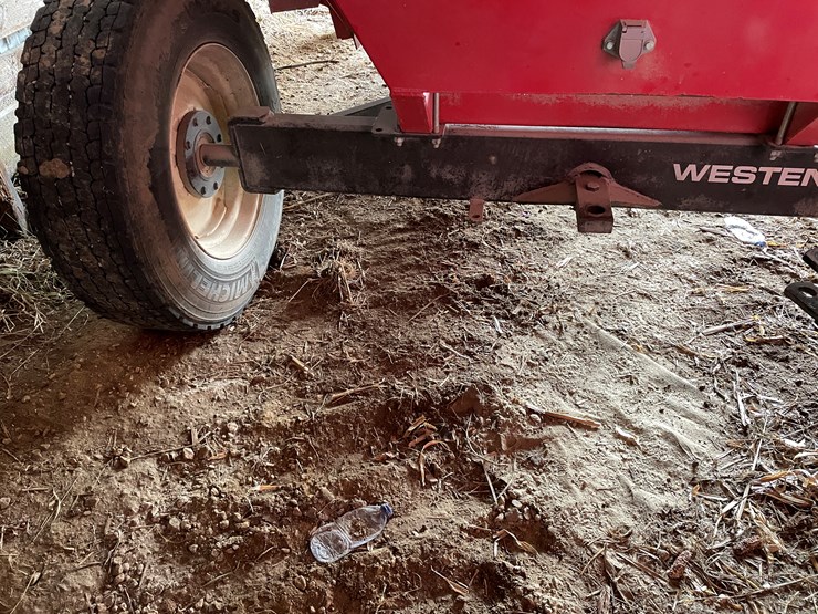 #2358-•-westendorf-gravity-box-image-18