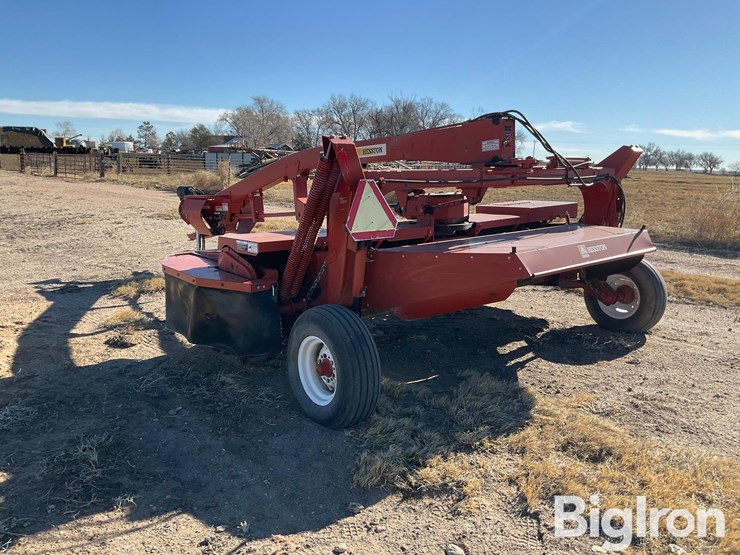 hesston-1340-image-6