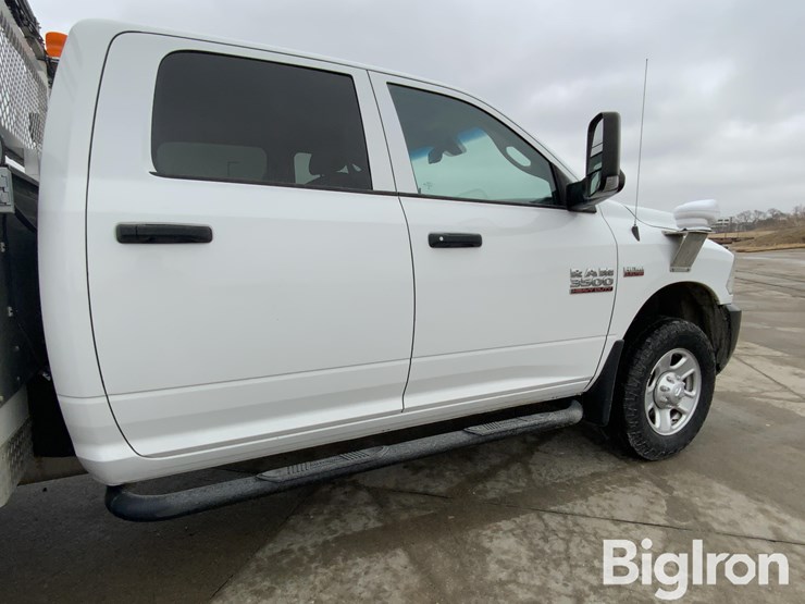 2015-ram-3500-slt-image-9