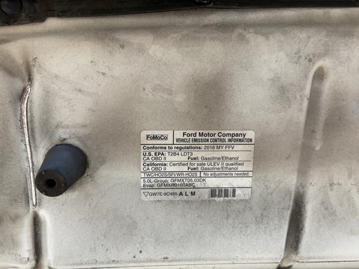 2016-ford-f150-image-8