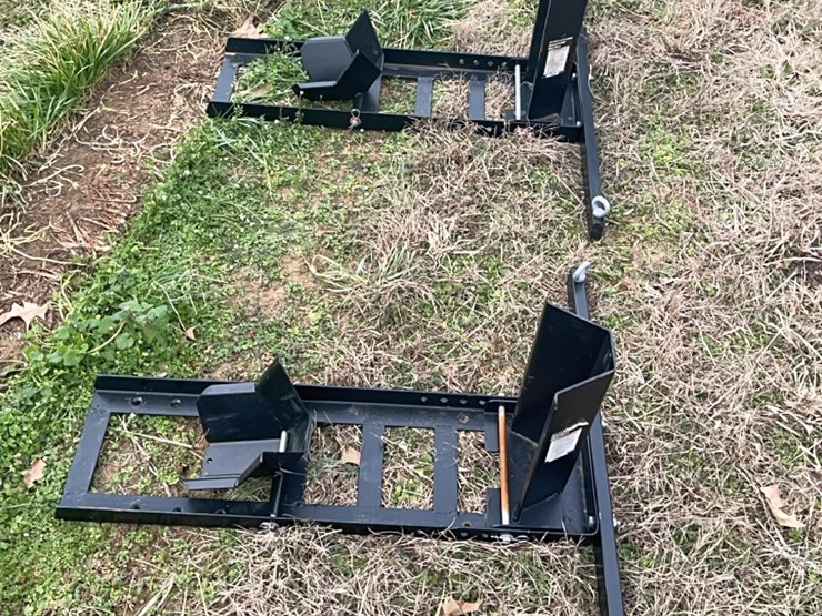 pair-of-pittsburg-motorcycle-stand-chocks-image-1