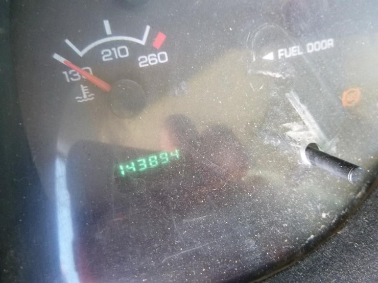 1999-dodge-ram-3500-image-30