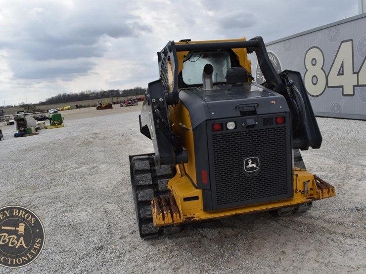 2023-deere-333g-image-5