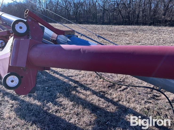 hutchinson-/mayrath-10-82-swing-away-auger-image-18