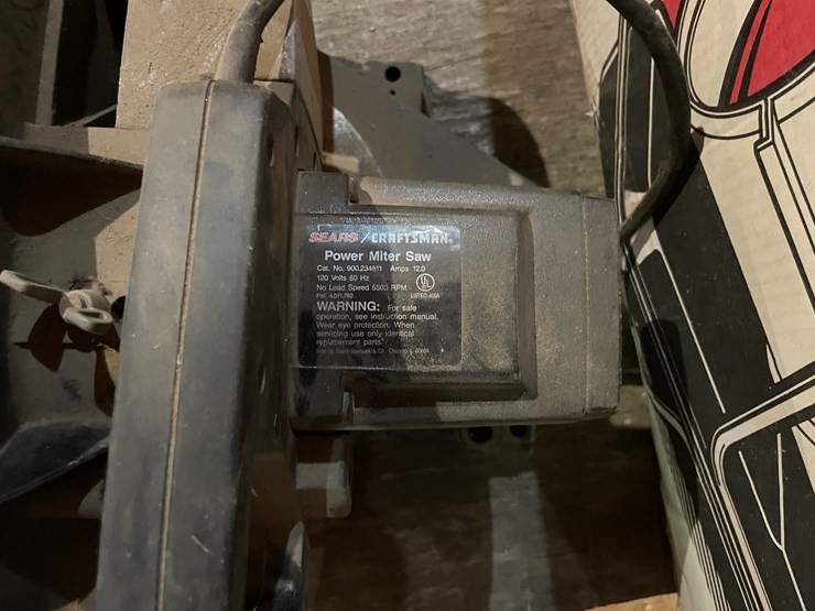 caterpillar-900-image-8