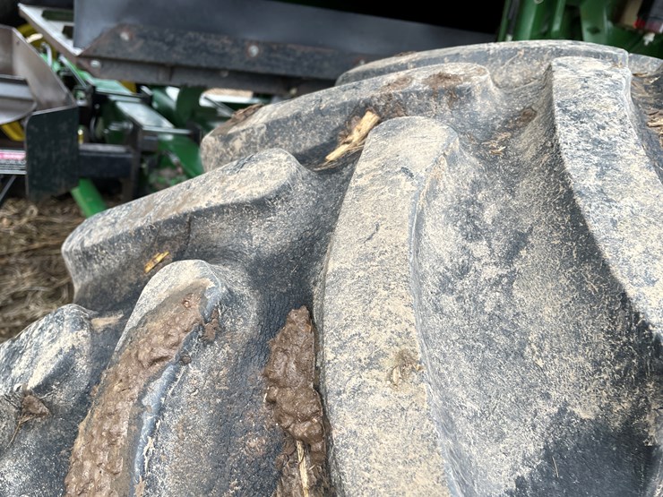 john-deere-9510-image-65