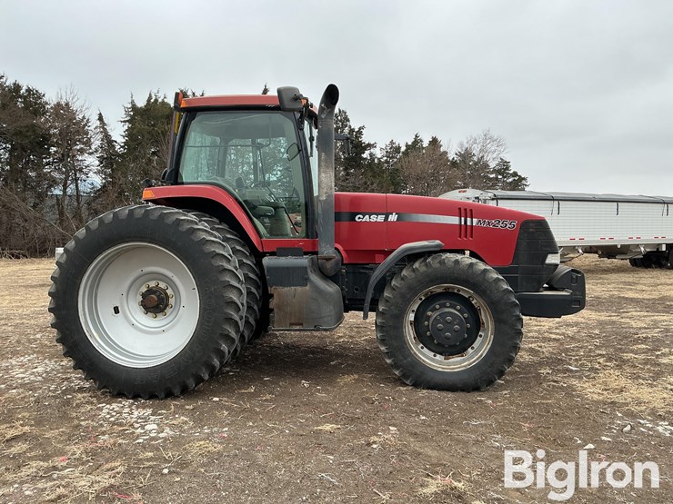 2004-case-ih-mx255-image-4
