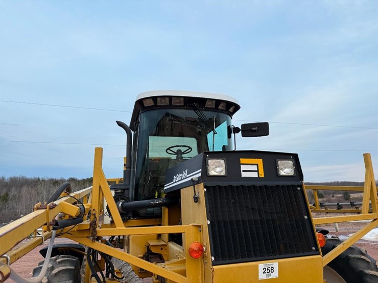 ag-chem-rogator-664-image-13