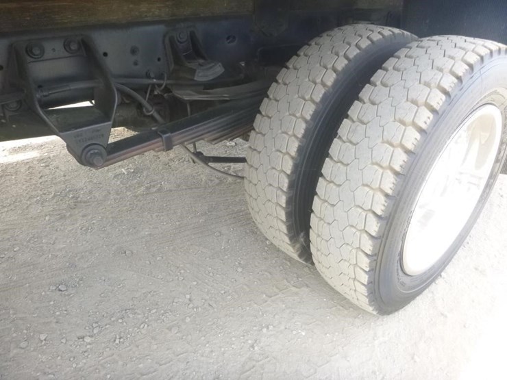 2011-dodge-ram-5500-image-21