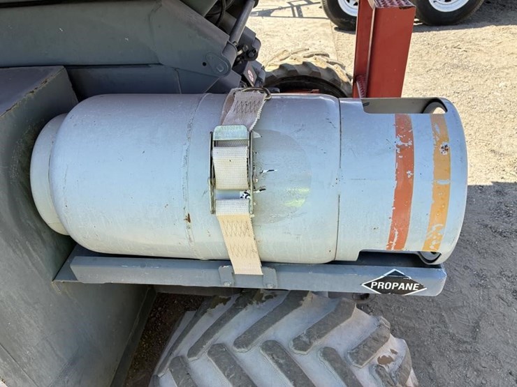 2014-skyjack-sj6832rt-image-6