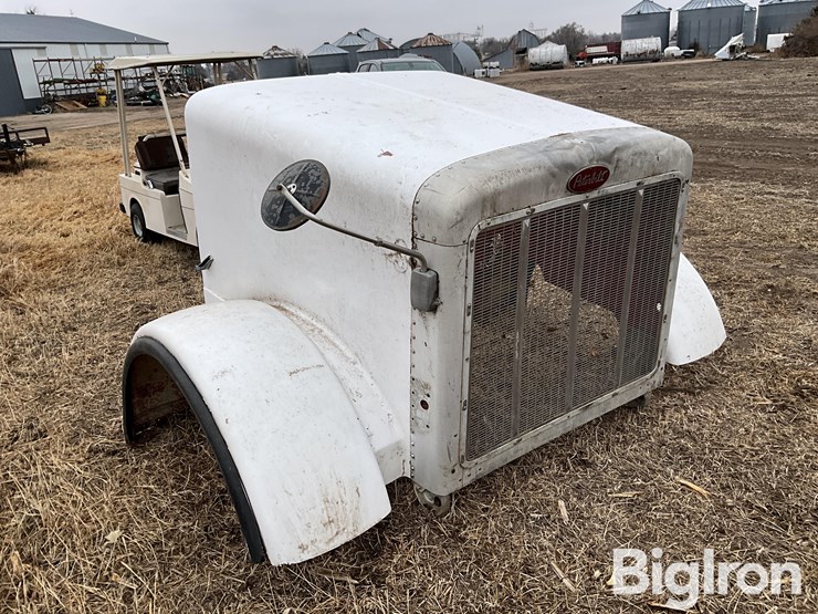 peterbilt-378-image-3