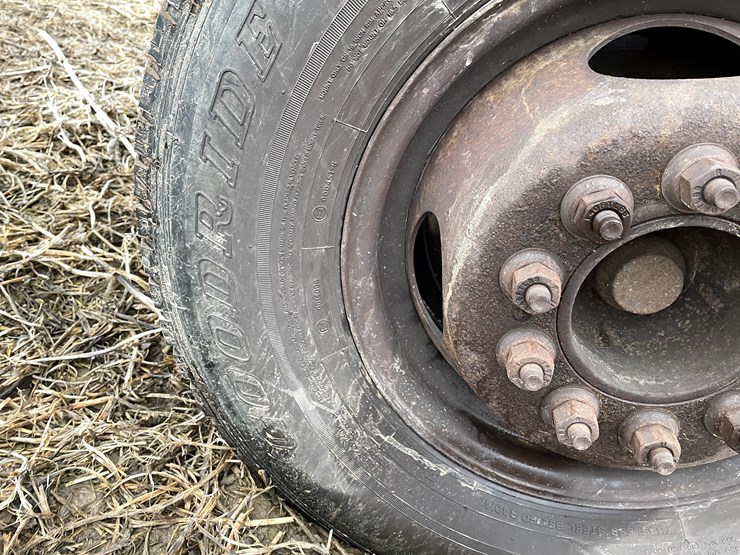 1988-ford-f-super-duty-image-75