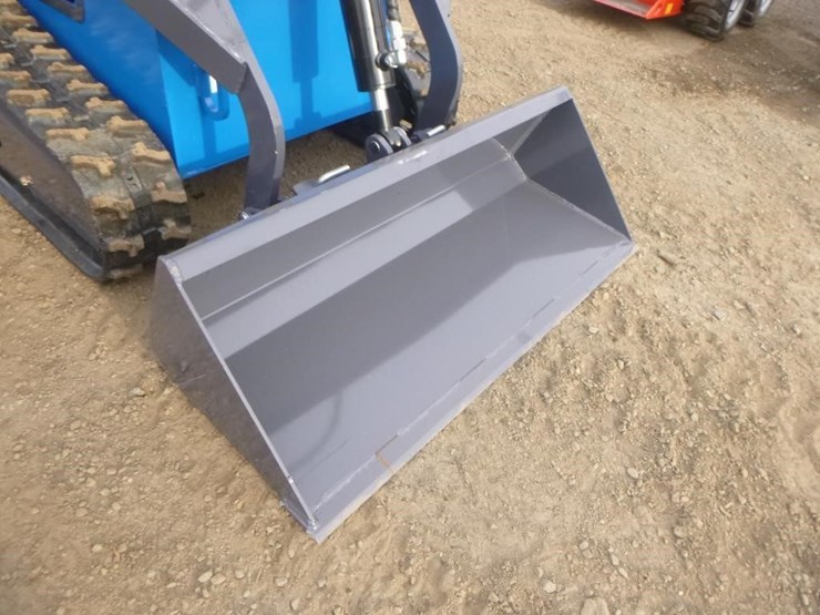 2026-zjg-zj-380-skid-steer-track-loader-image-8