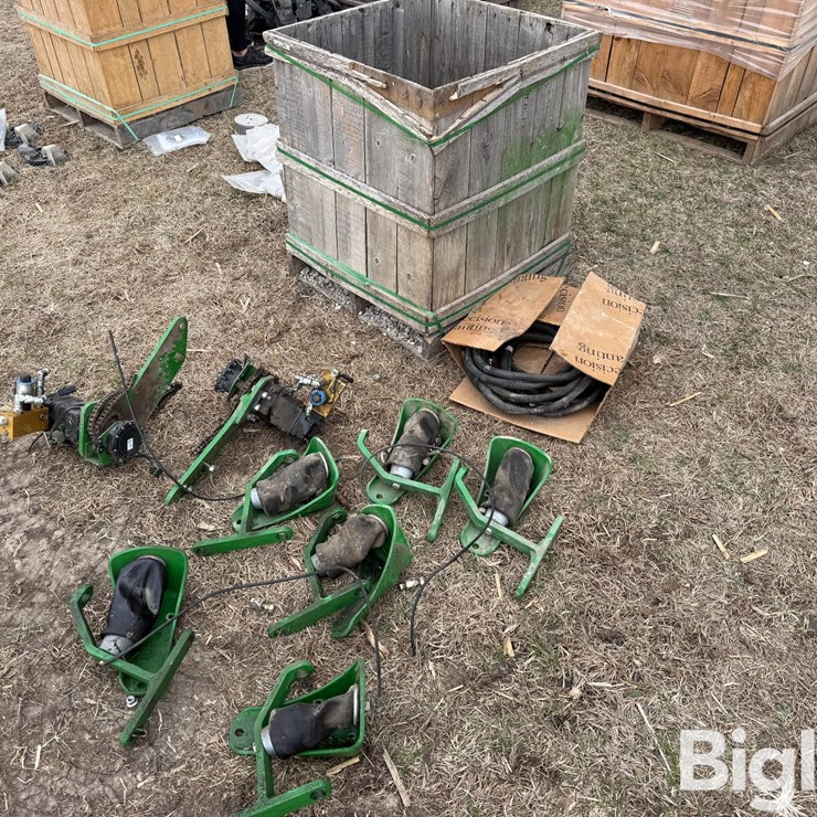 John Deere Hydraulic Drives, Air Bags, & Wedge Box