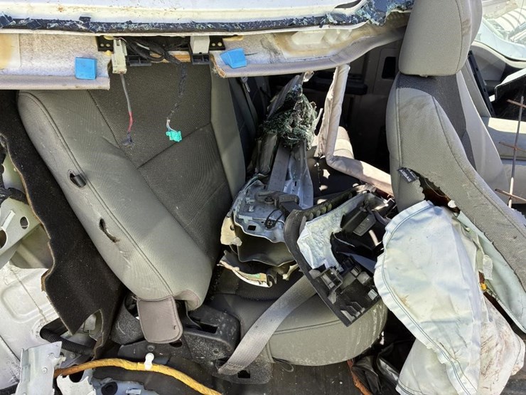 2020-ford-f150-image-9