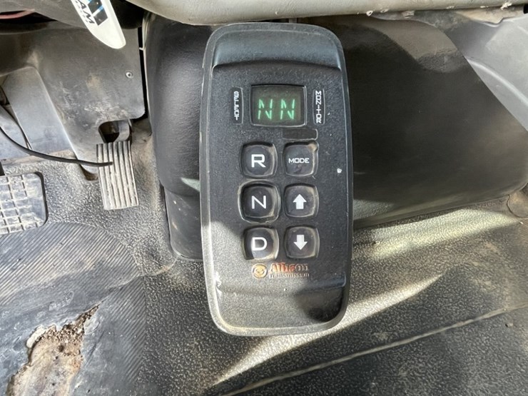 2008-international-7500-t/a-fuel-&-lube-truck-image-36