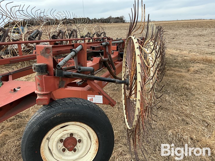 hesston-3991-image-11