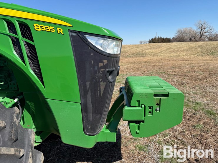 2012-john-deere-8335r-image-18