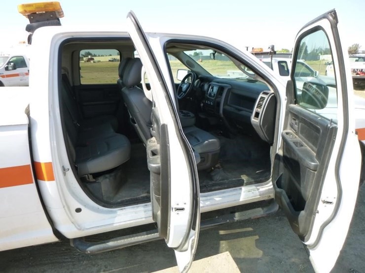 2014-dodge-ram-1500-image-17