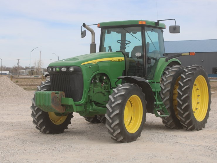 john-deere-8120-image-11