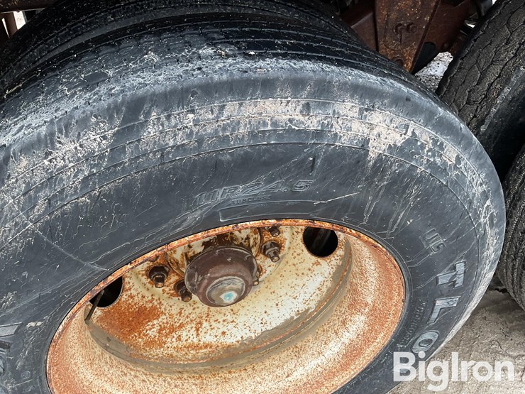 1981-timpte-hopper-bottom-image-20