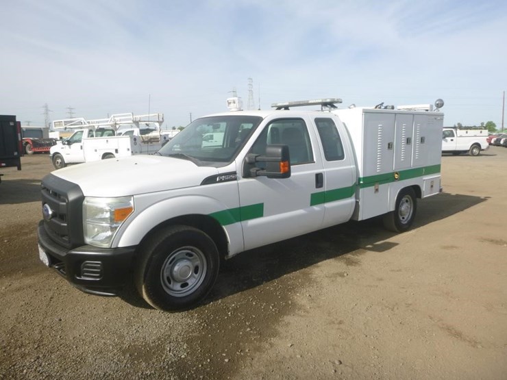 2011-ford-f250-image-1