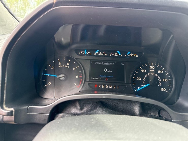 2019-ford-f150-xl-image-15