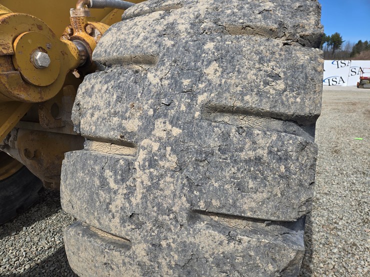 2001-caterpillar-988g-image-86