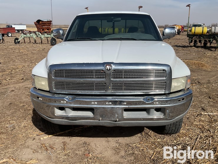 2001-dodge-ram-1500-laramie-slt-image-2
