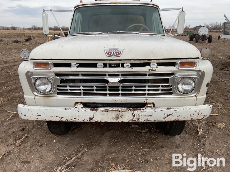 1966-ford-f600-image-10