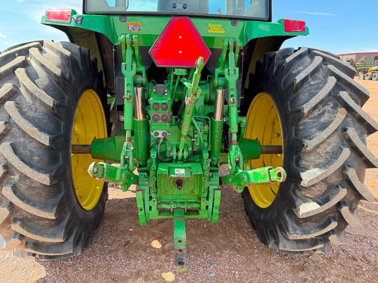 john-deere-7200-image-22