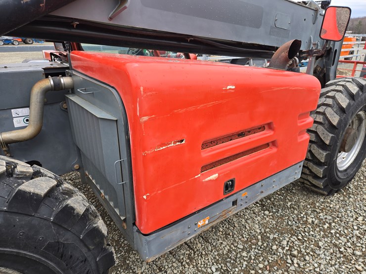 skyjack-sj1056ths-image-35